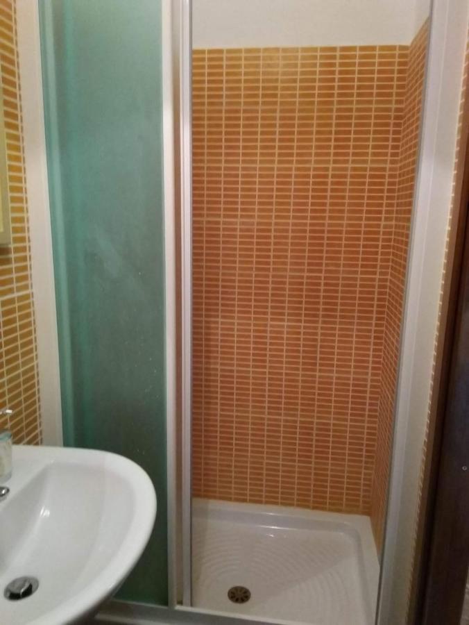 ホテル ネクスト ストップ アフィッタカメレ カジリーノ ローマ エクステリア 写真